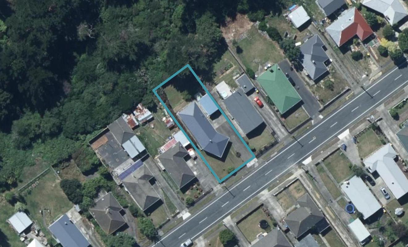 91 Castor Crescent, Cannons Creek, Porirua - Carousel 1