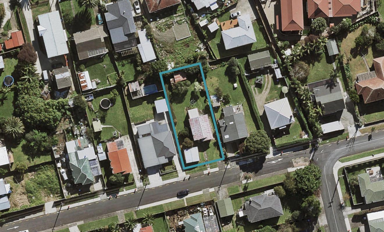 8 Ronaki Road, Otahuhu, Auckland - Carousel 1