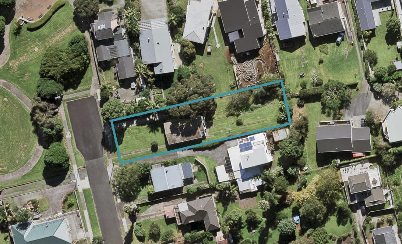 1 Scott Avenue, Mangere Bridge, Auckland - Carousel 1