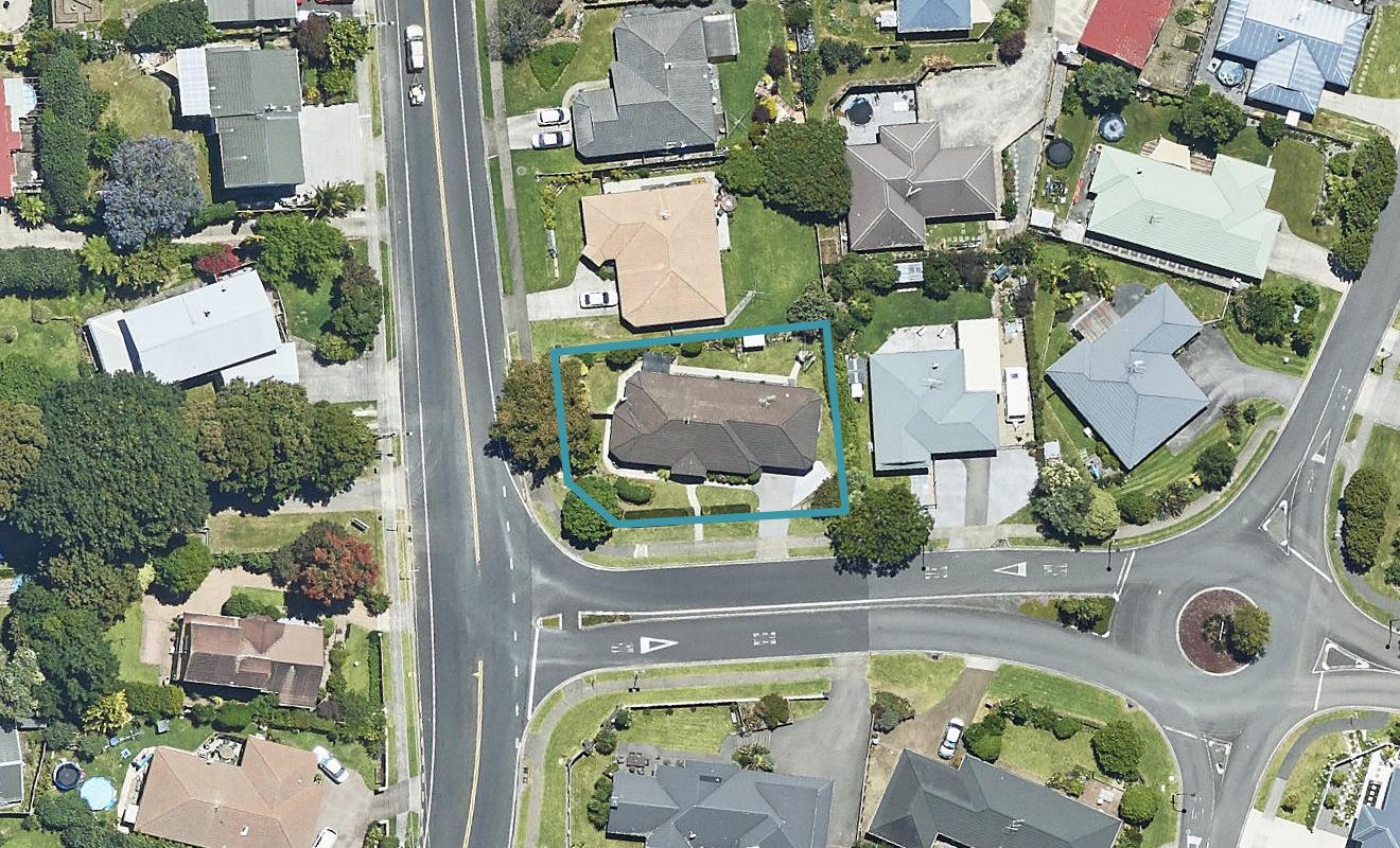 1 Riverstone Drive, Welcome Bay, Tauranga - Carousel 1