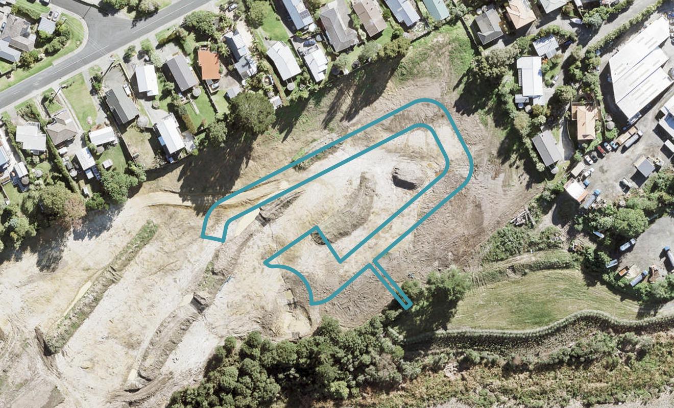 16 Whenuateitei Crescent, Stanmore Bay, Whangaparaoa - Carousel 1