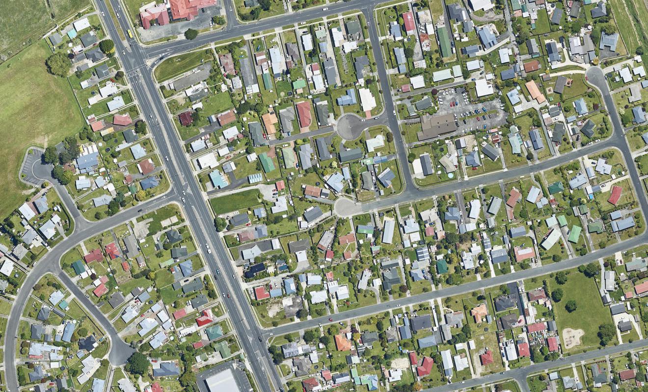 25 Fenruss Street, Fairy Springs, Rotorua - Carousel 1