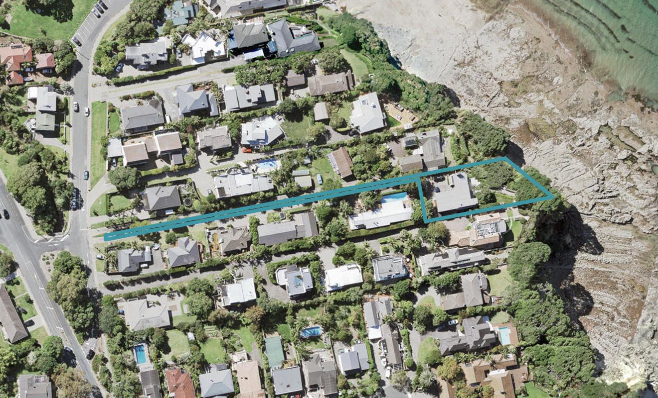 299 Beach Road, Campbells Bay, Auckland - Carousel 1