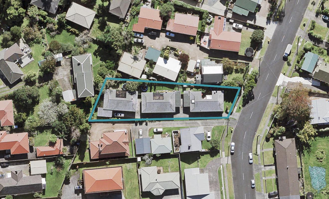1/4 Wattle Street, New Lynn, Auckland - Carousel 1