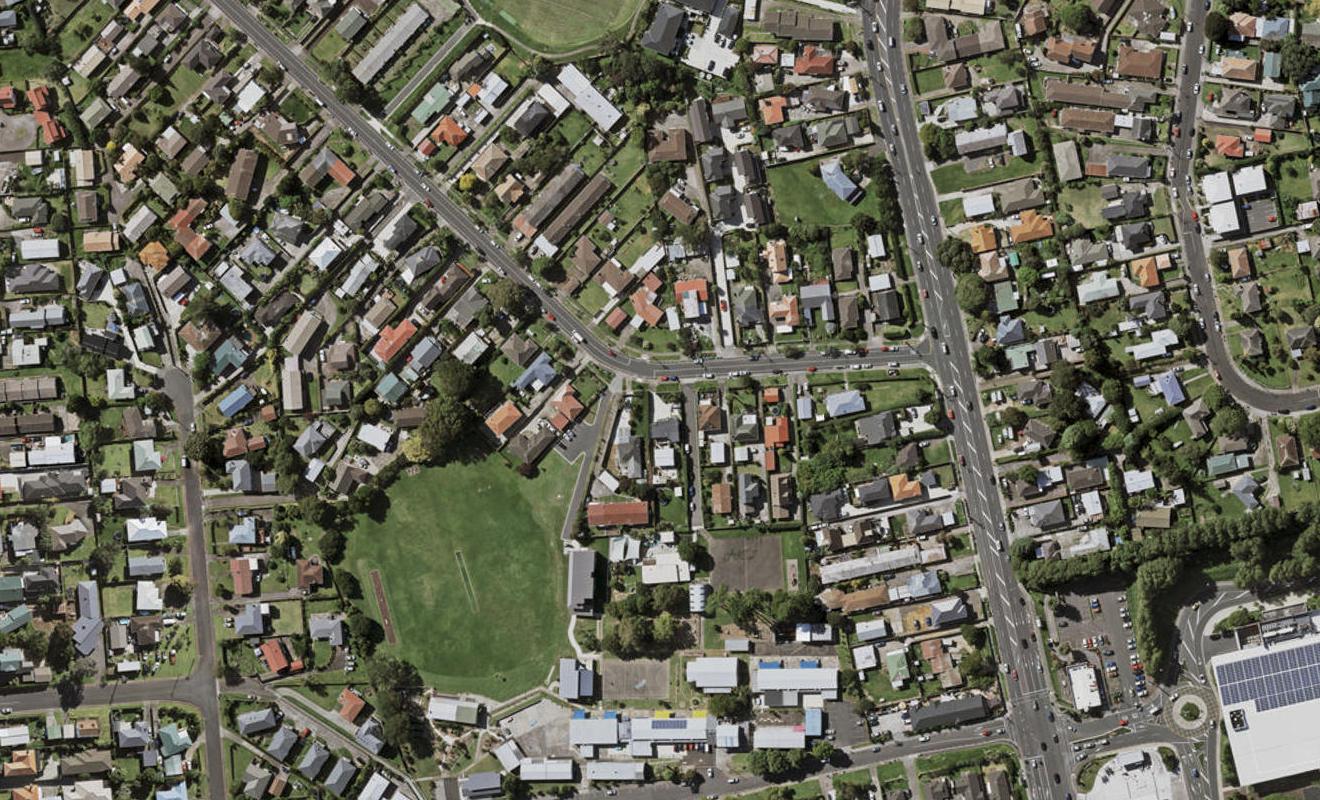 1/12 Hamlin Road, Mount Wellington, Auckland - Carousel 1