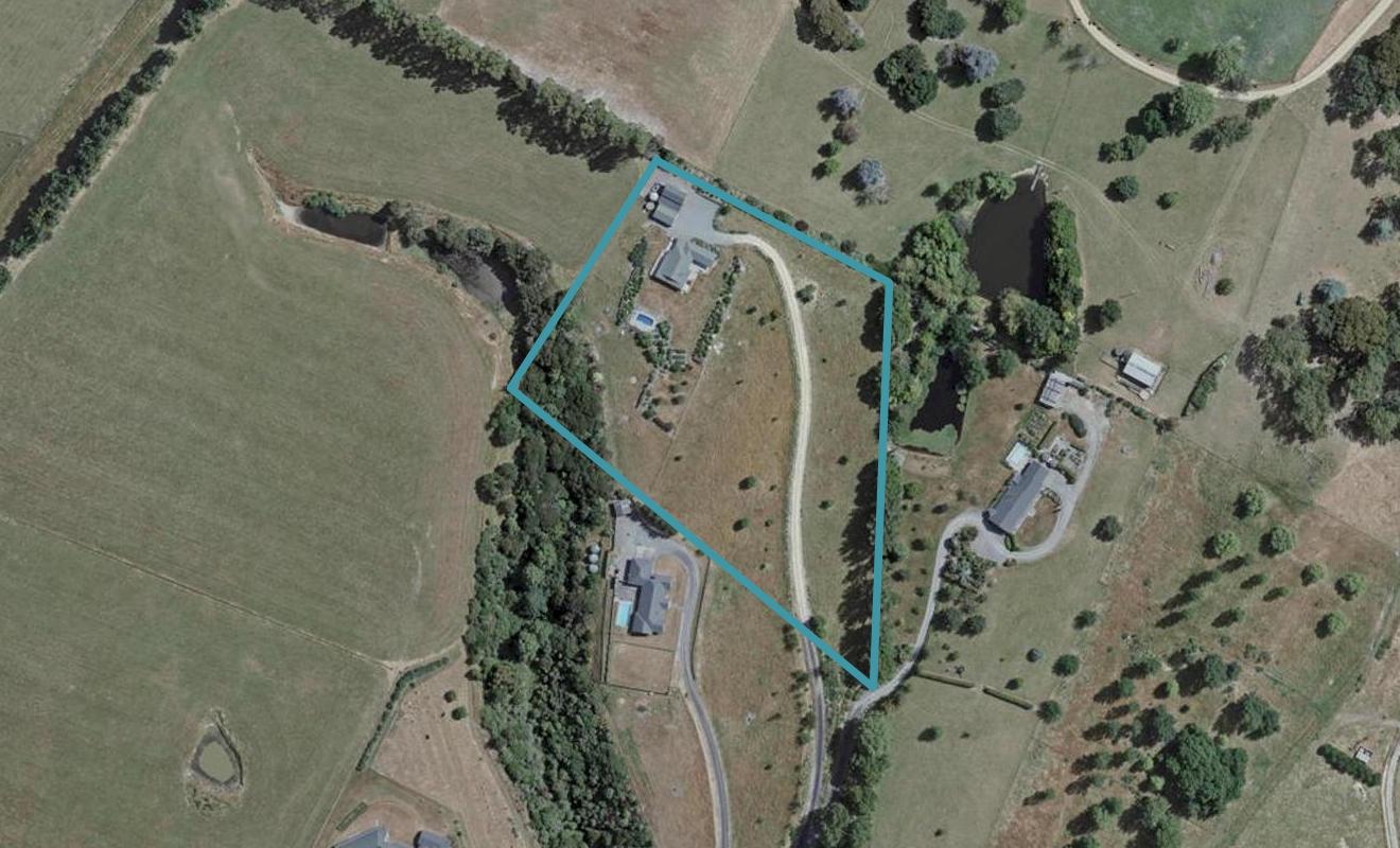 24C Nikau Heights, Lansdowne, Masterton - Carousel 1
