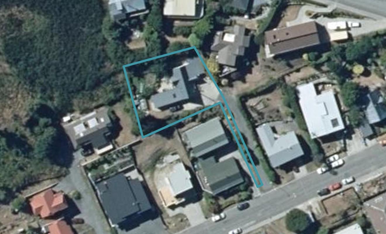 76 Wynyard Crescent, Fernhill, Queenstown - Carousel 1
