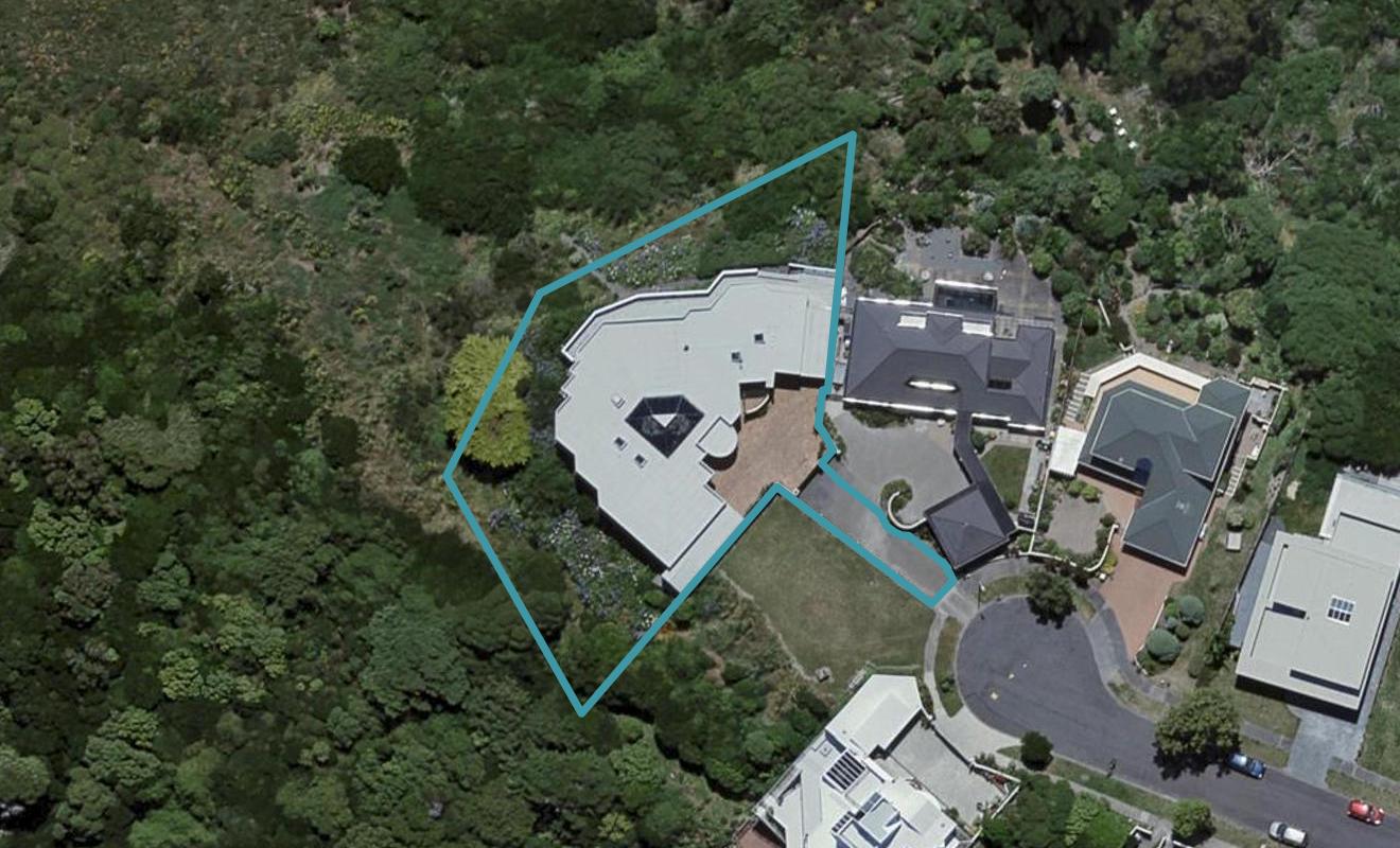 15 Countess Close, Maupuia, Wellington - Carousel 1