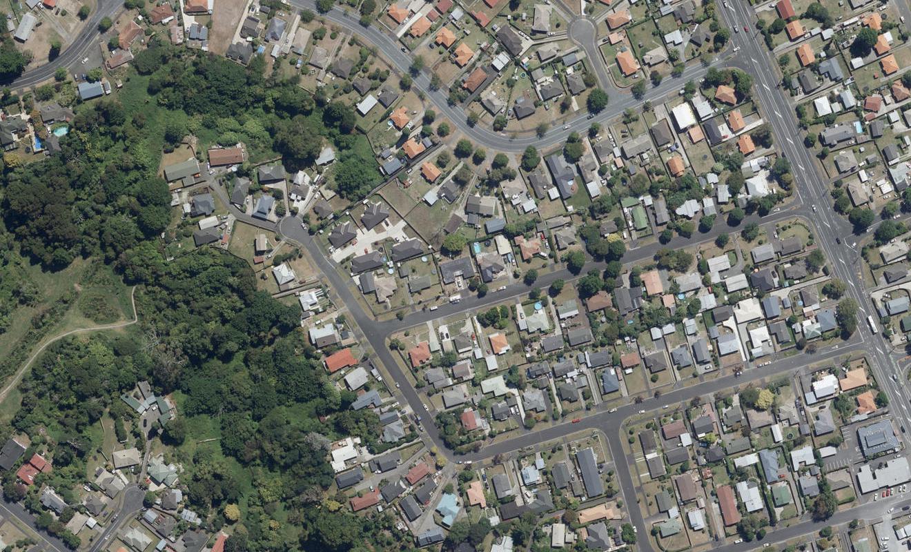 14 Verel Street, Fairfield, Hamilton - Carousel 1