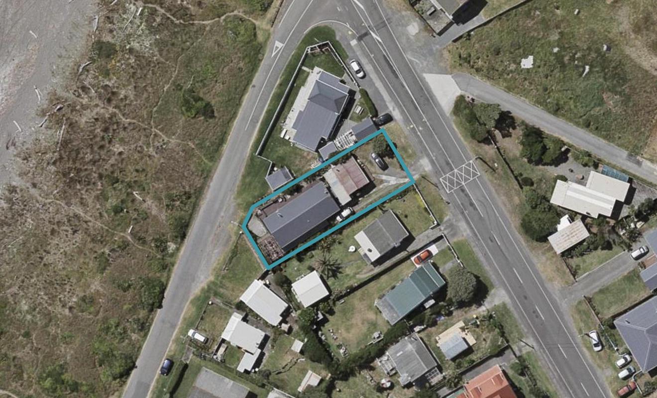 3 Rangiuru Road, Otaki Beach, Otaki - Carousel 1