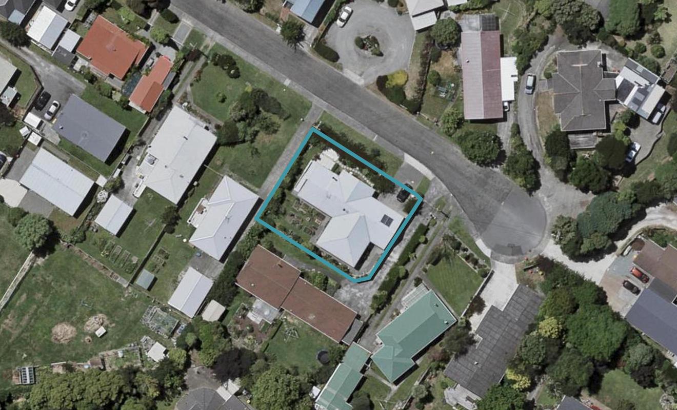 8 Wedgewood Grove, Raumati Beach, Paraparaumu - Carousel 1