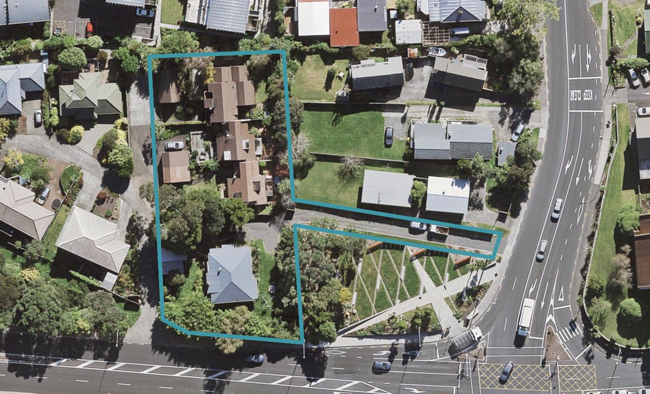 1/64 Birkenhead Avenue, Birkenhead, Auckland - Carousel 1