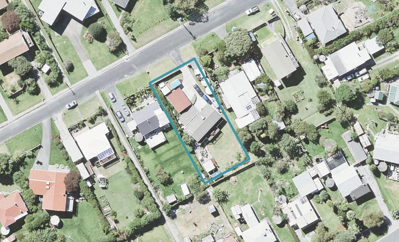 7 Sea View Road, Warkworth - Carousel 1