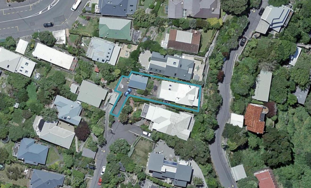 36 Harbour View Road, Northland, Wellington - Carousel 1