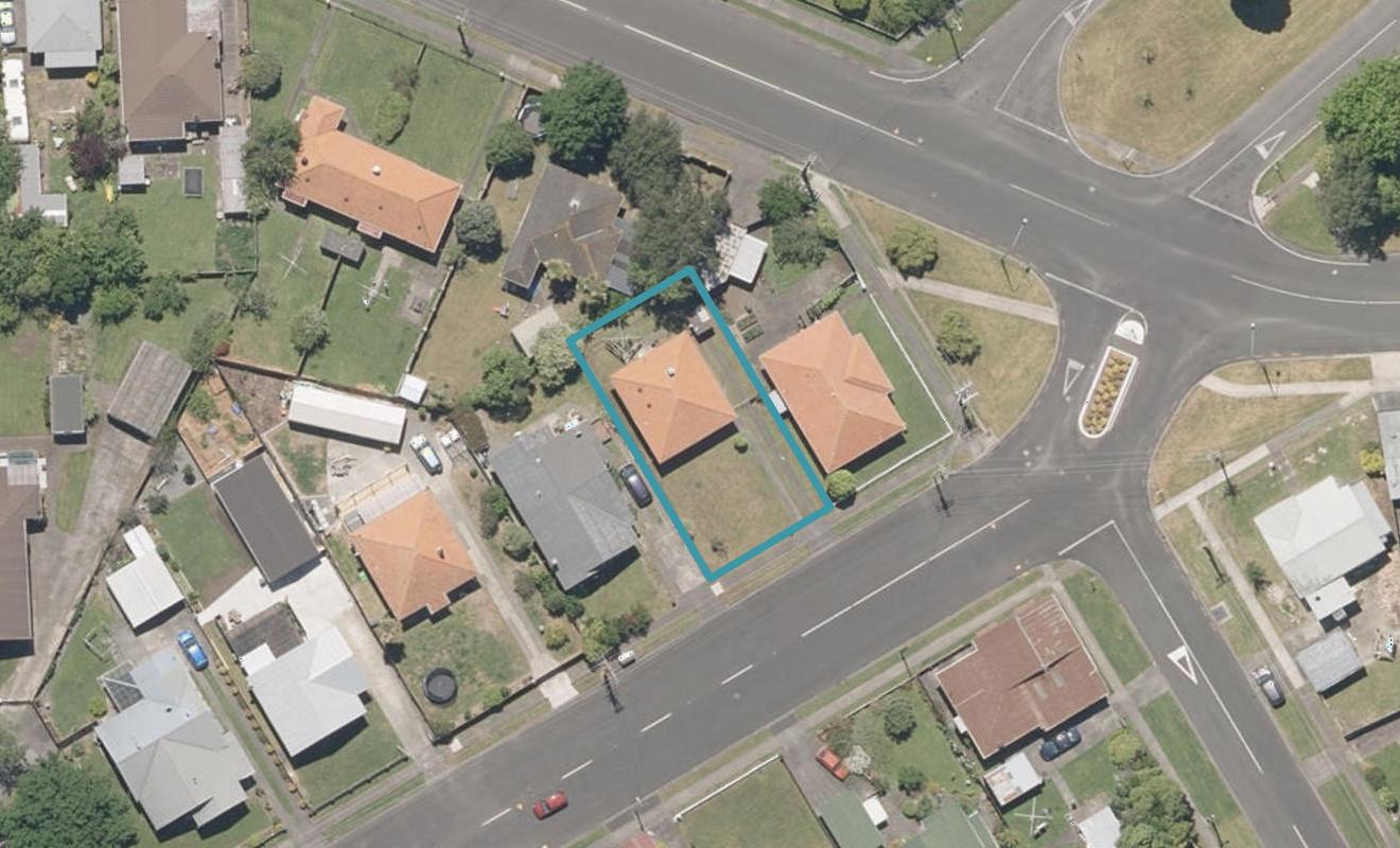 79 Nixon Street, Whanganui East, Whanganui - Carousel 1