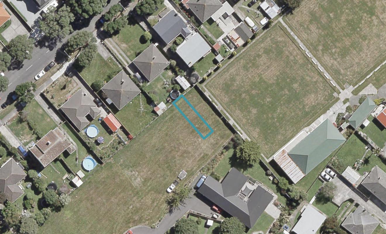 27 Ron Deal Way, Epuni, Lower Hutt - Carousel 1
