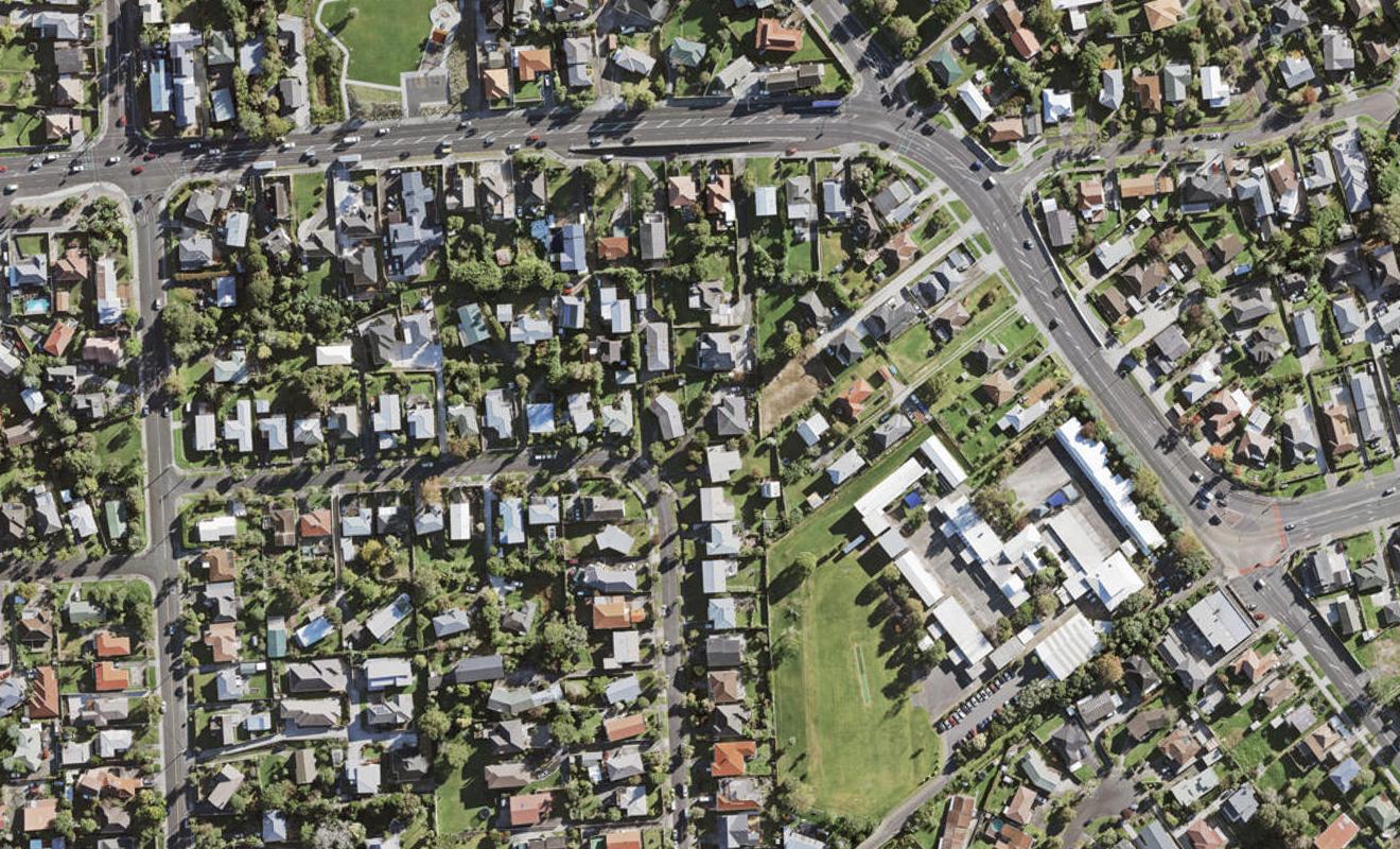 38 Peter Buck Road, New Windsor, Auckland - Carousel 1