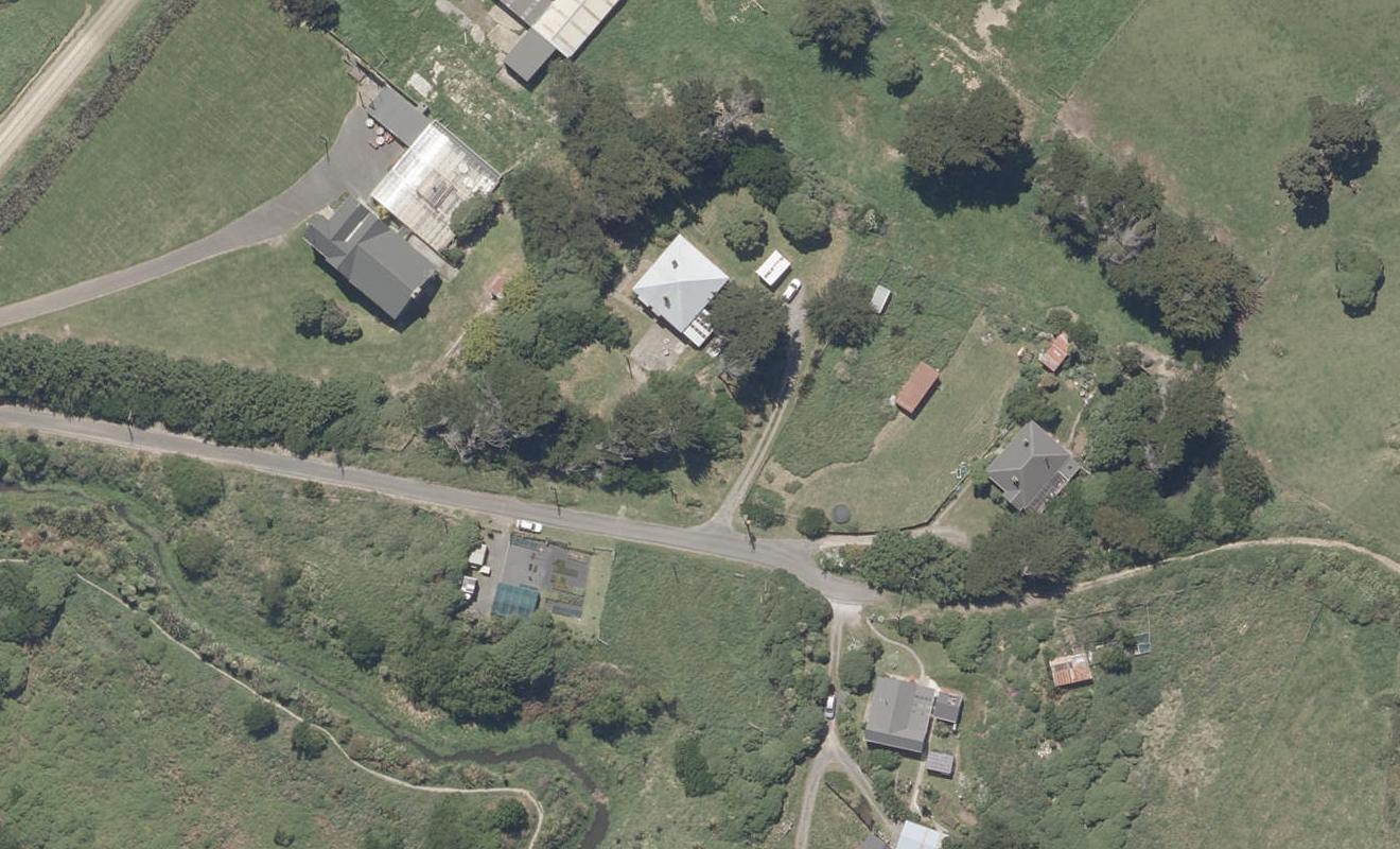 475 Tomahawk Road, Ocean Grove, Dunedin - Carousel 1