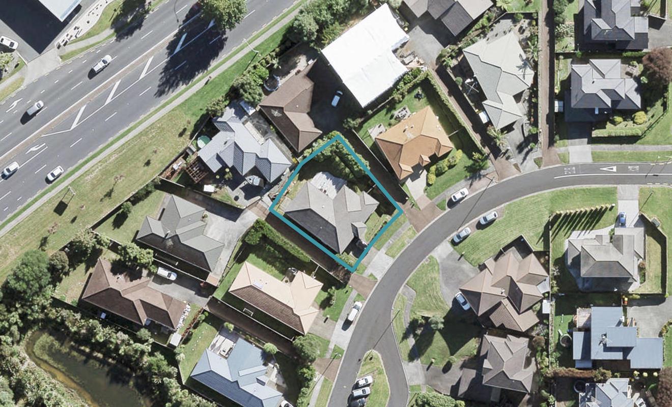 15 Meridian Court, Oteha, Auckland - Carousel 1