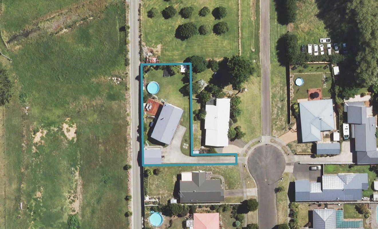12 Ruth Street, Riverdale, Gisborne - Carousel 1