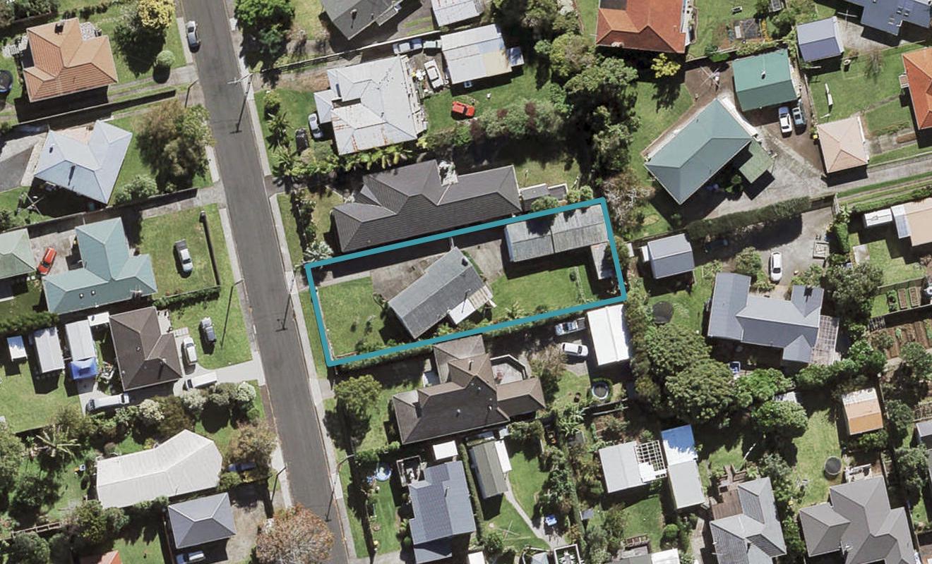 10 Tainui Terrace, Mangere Bridge, Auckland - Carousel 1