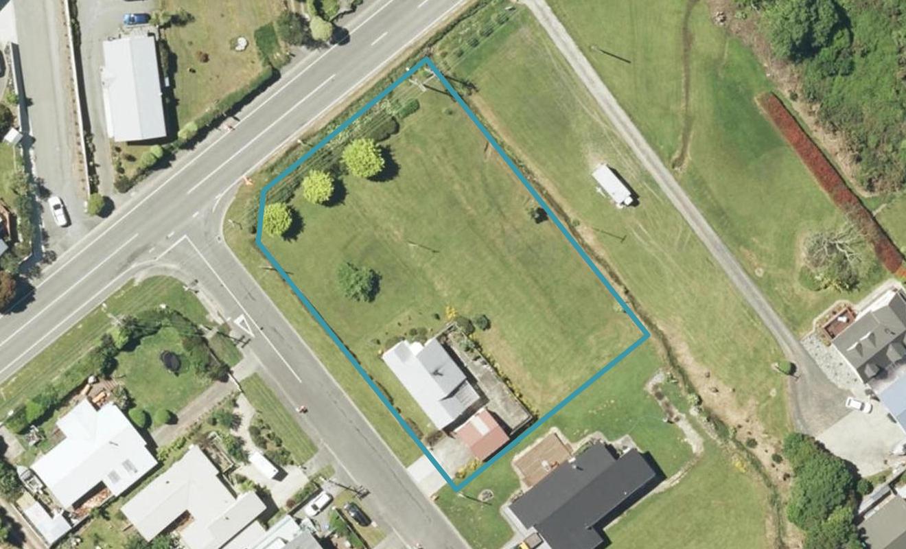 6 Turners Road, Waikawa, Picton - Carousel 1