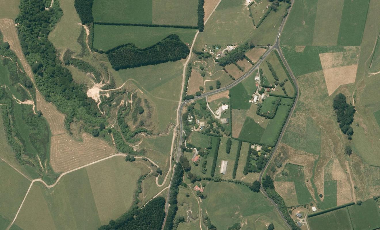 33 Peers Road, Omanawa, Tauranga - Carousel 1