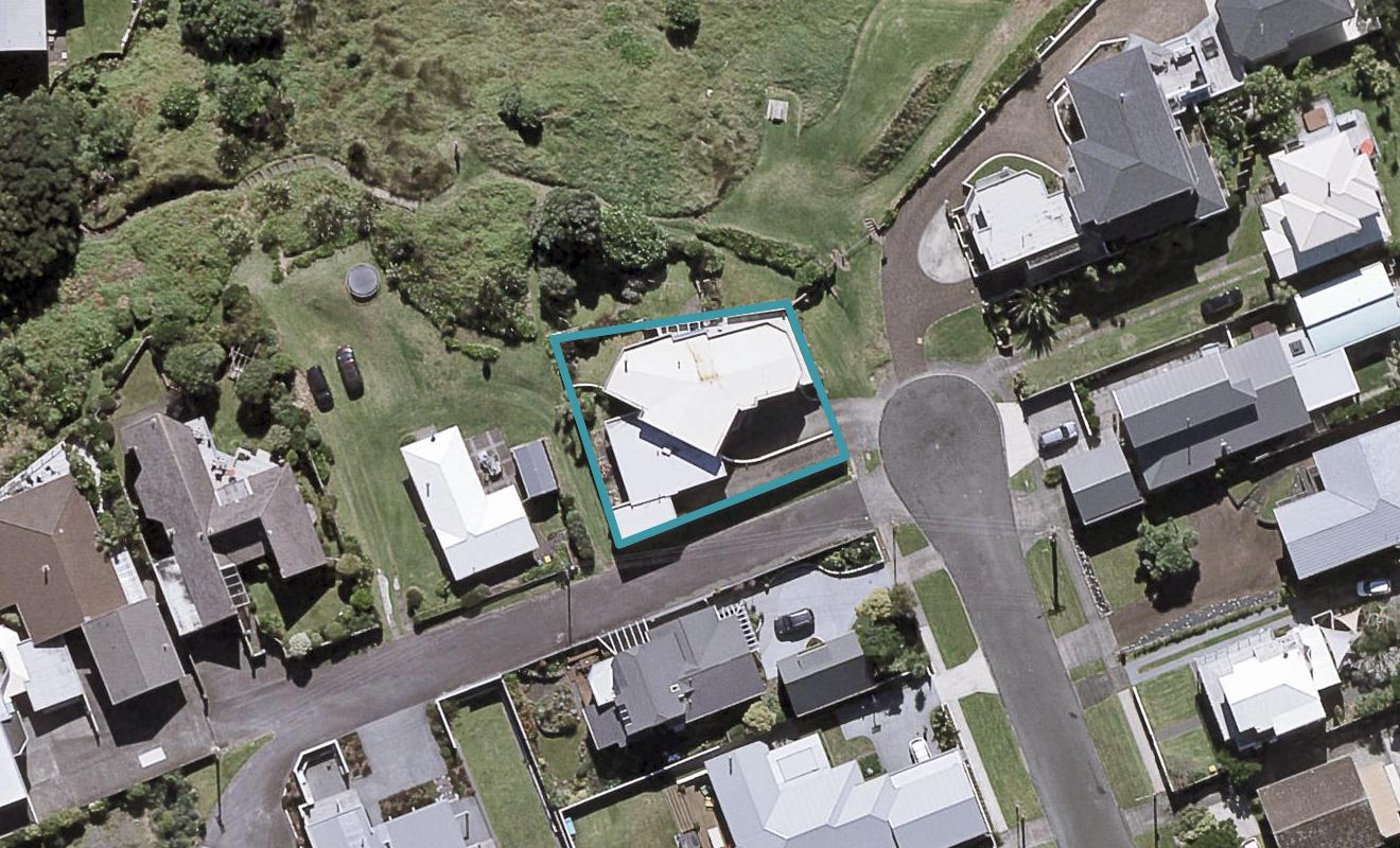 2 Sackville Street, Fitzroy, New Plymouth - Carousel 1