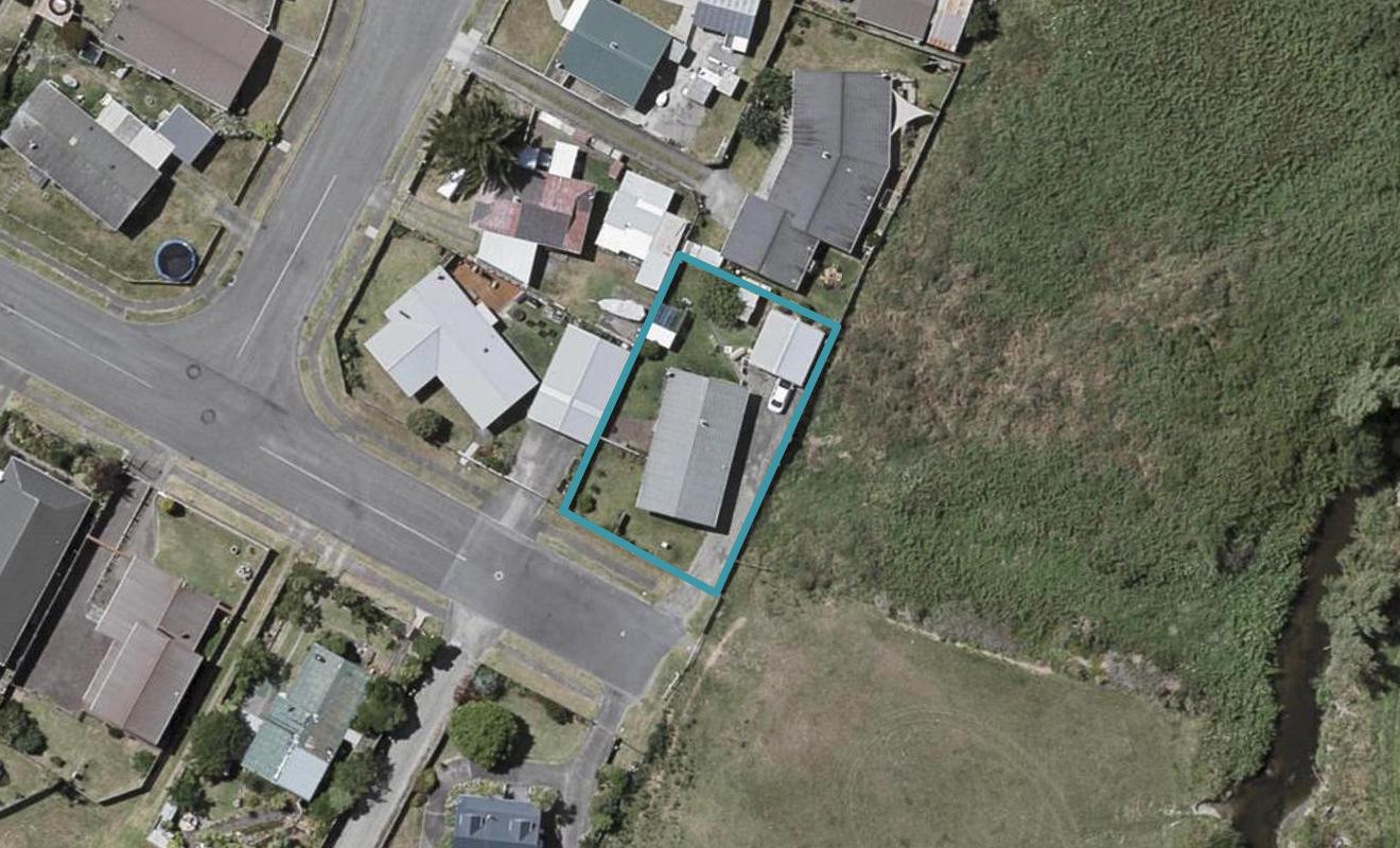 55 Norfolk Crescent, Otaki Beach, Otaki - Carousel 1
