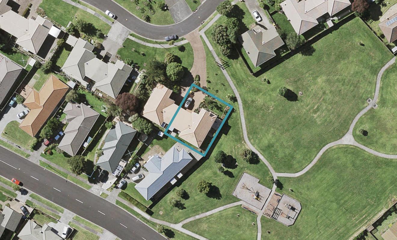 31 Fernbrook Close, Burswood, Auckland - Carousel 1