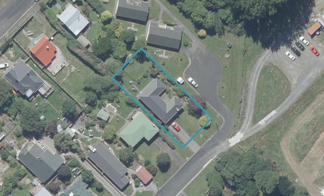 13 Constant Street, Sawyers Bay, Port Chalmers - Carousel 1