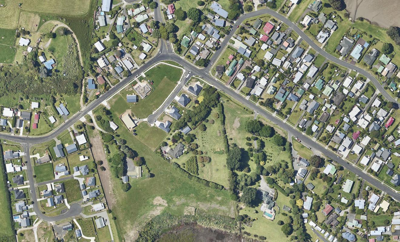41C Athenree Road, Athenree, Waihi Beach - Carousel 1