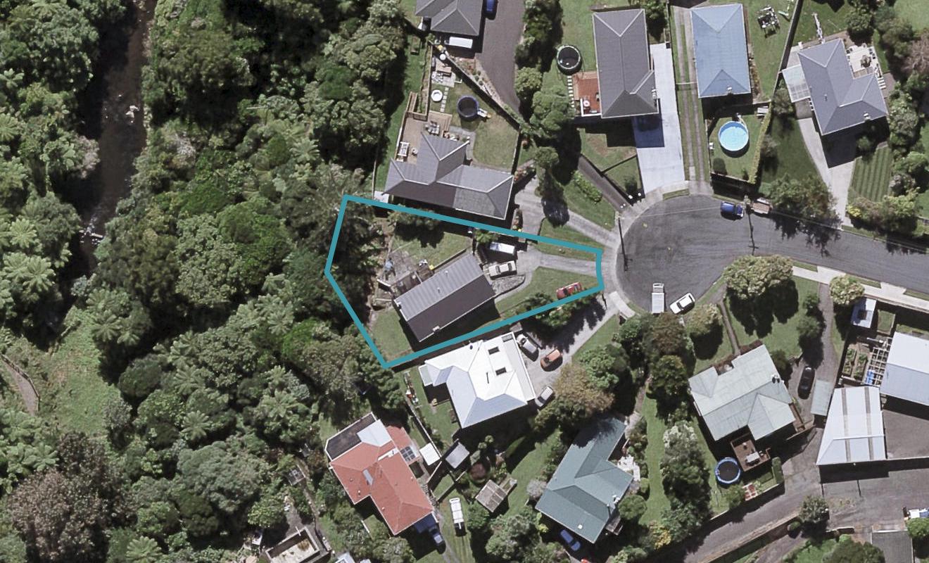 9 Lambton Terrace, Welbourn, New Plymouth - Carousel 1