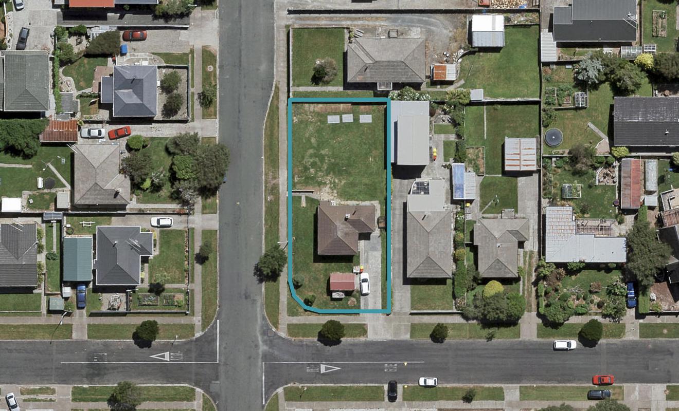 44 Totara Street, Georgetown, Invercargill - Carousel 1