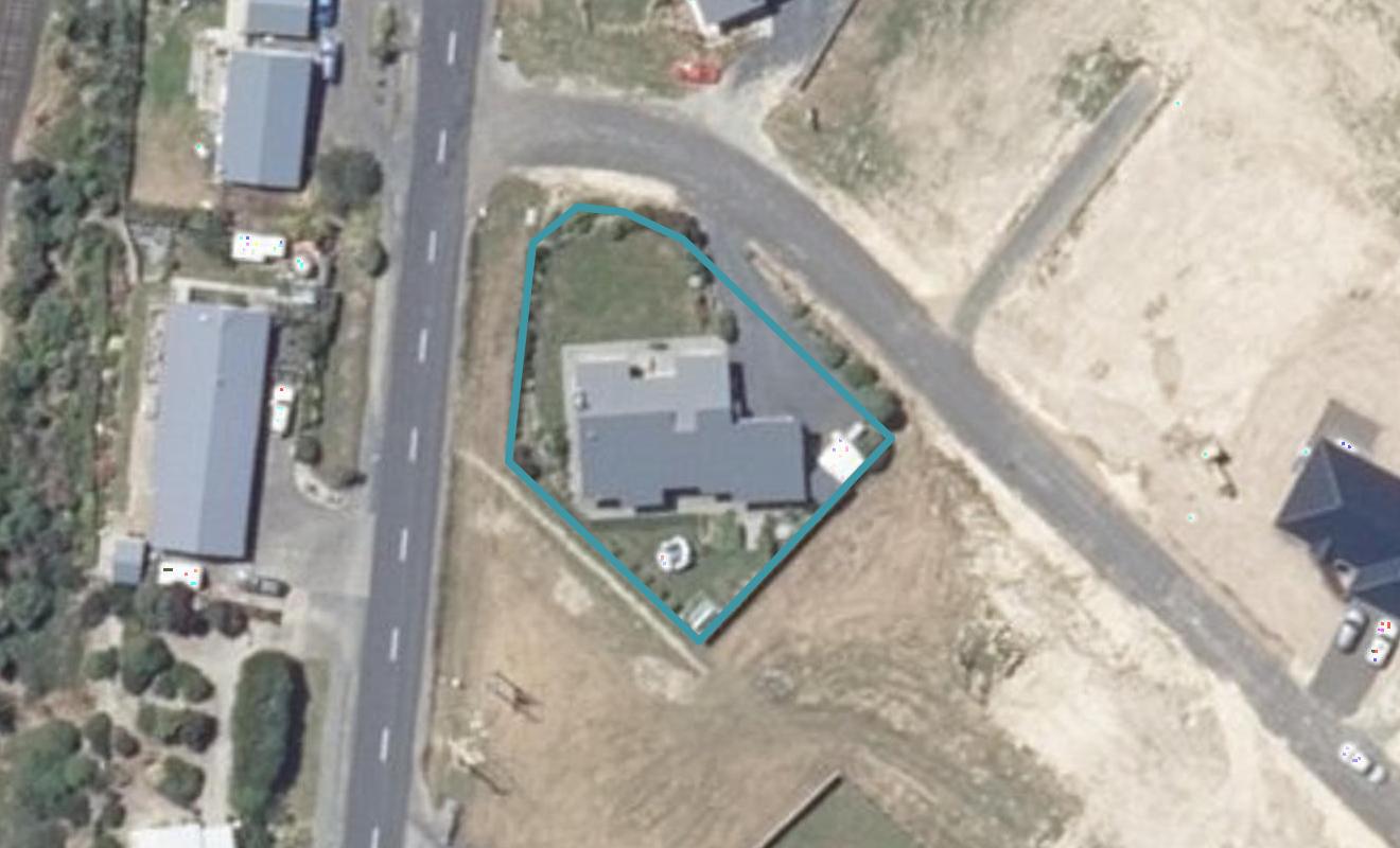 2 Mallard Drive, Waihola, Milton - Carousel 1