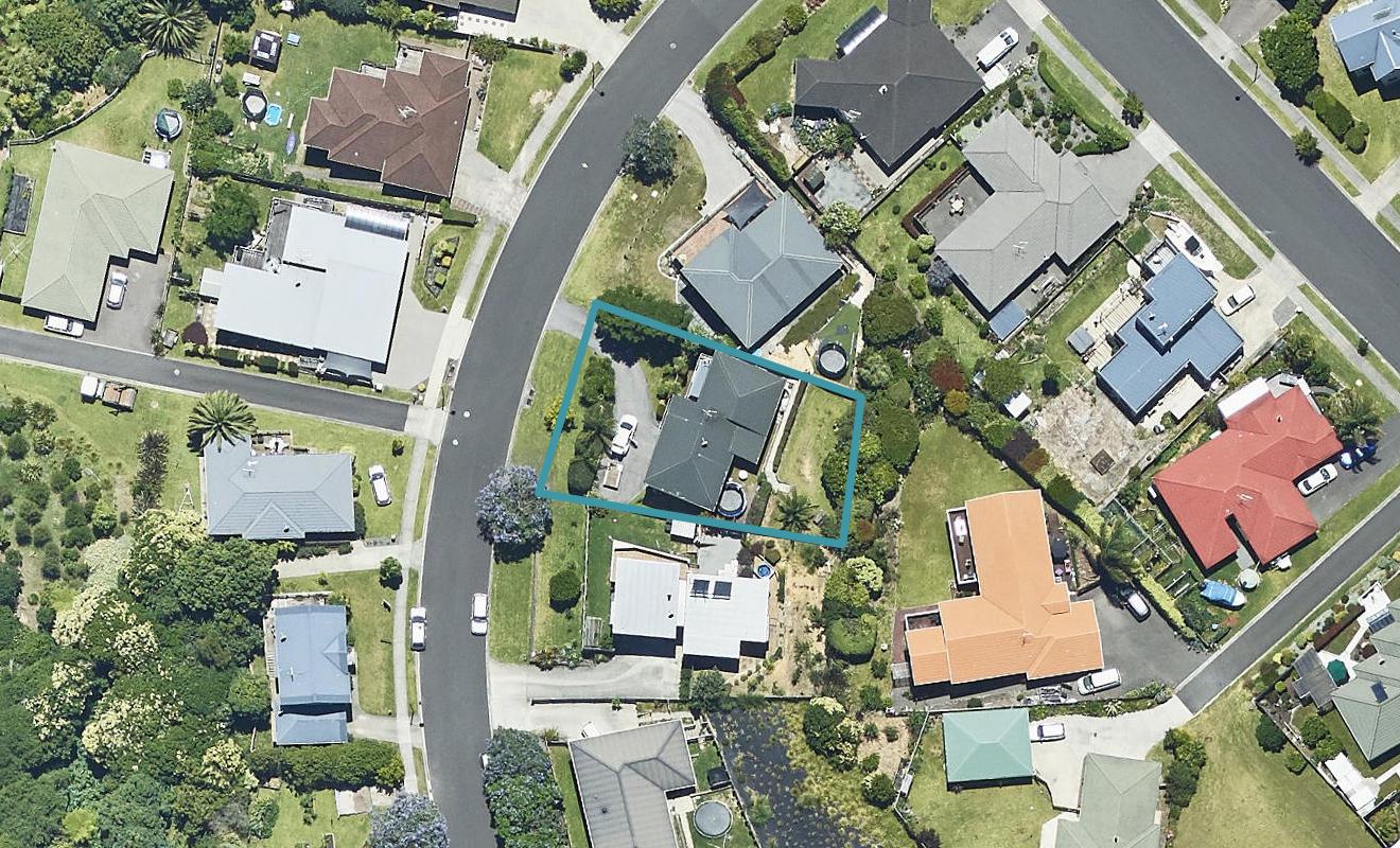 5 Eclipse Terrace, Welcome Bay, Tauranga - Carousel 1