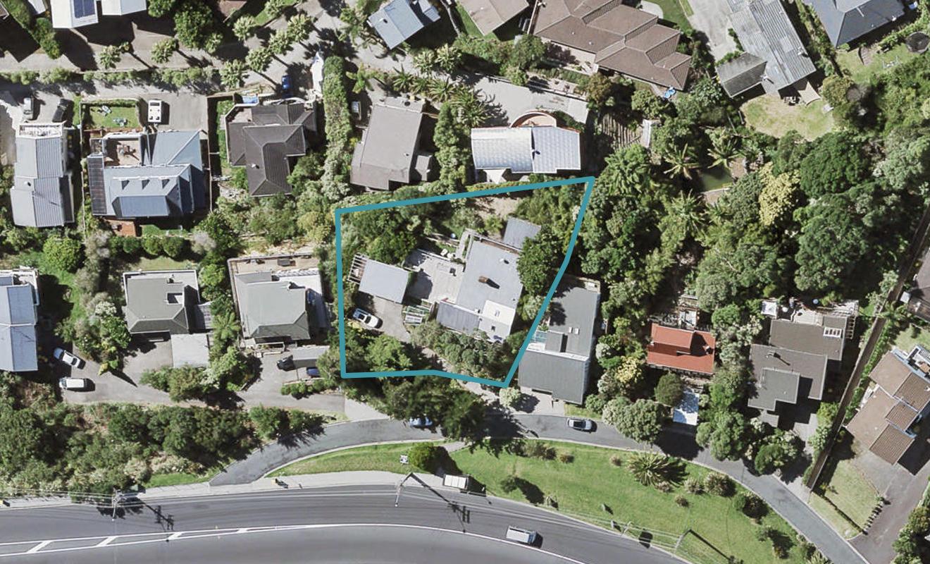 609 East Coast Road, Browns Bay, Auckland - Carousel 1