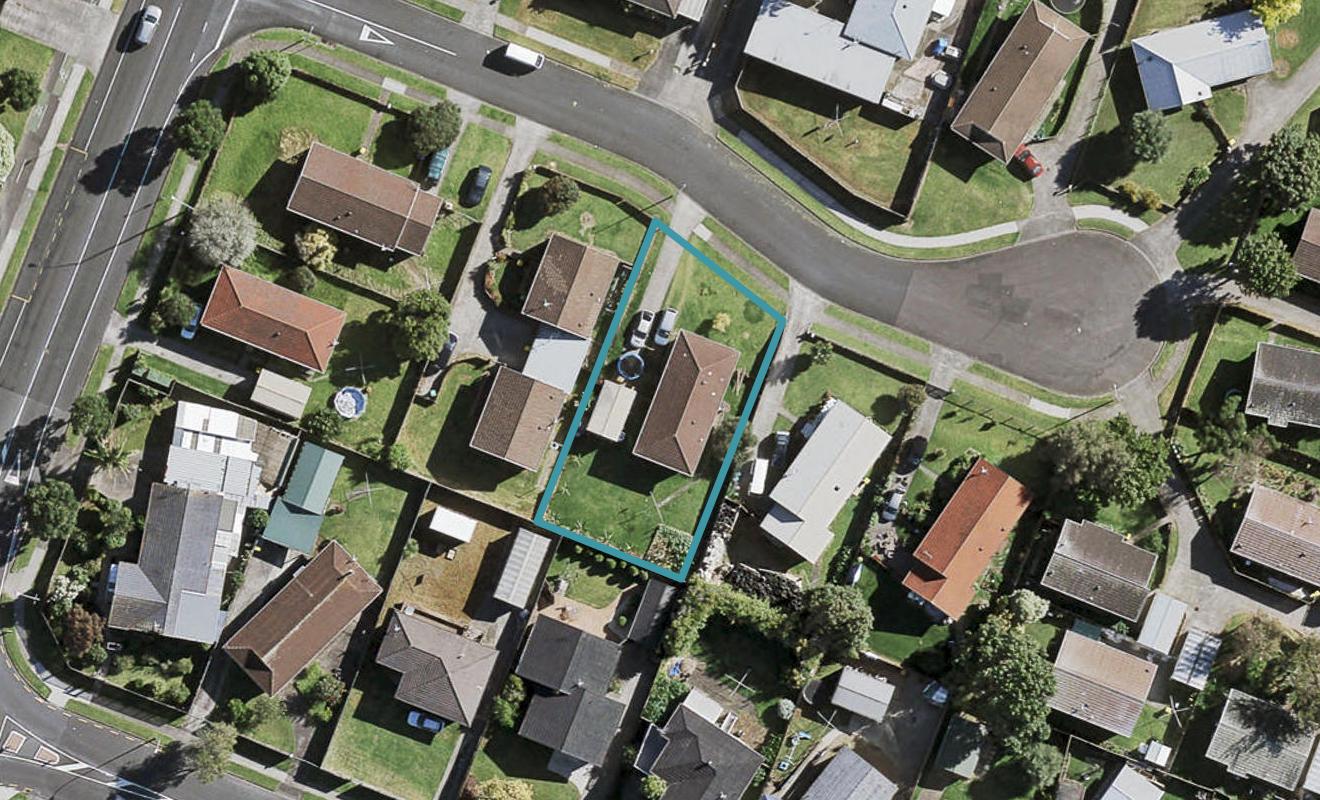 5 Gila Place, Weymouth, Auckland - Carousel 1
