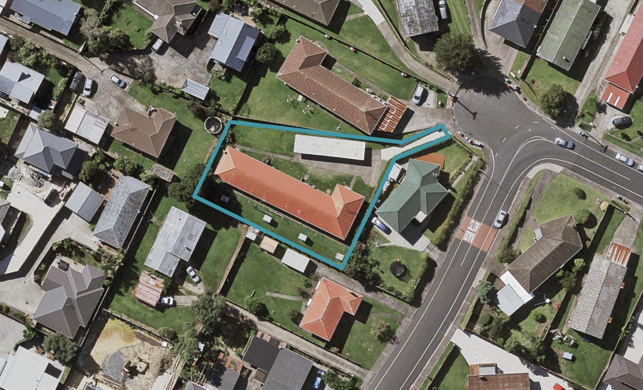 1/34 Malone Road, Mount Wellington, Auckland - Carousel 1