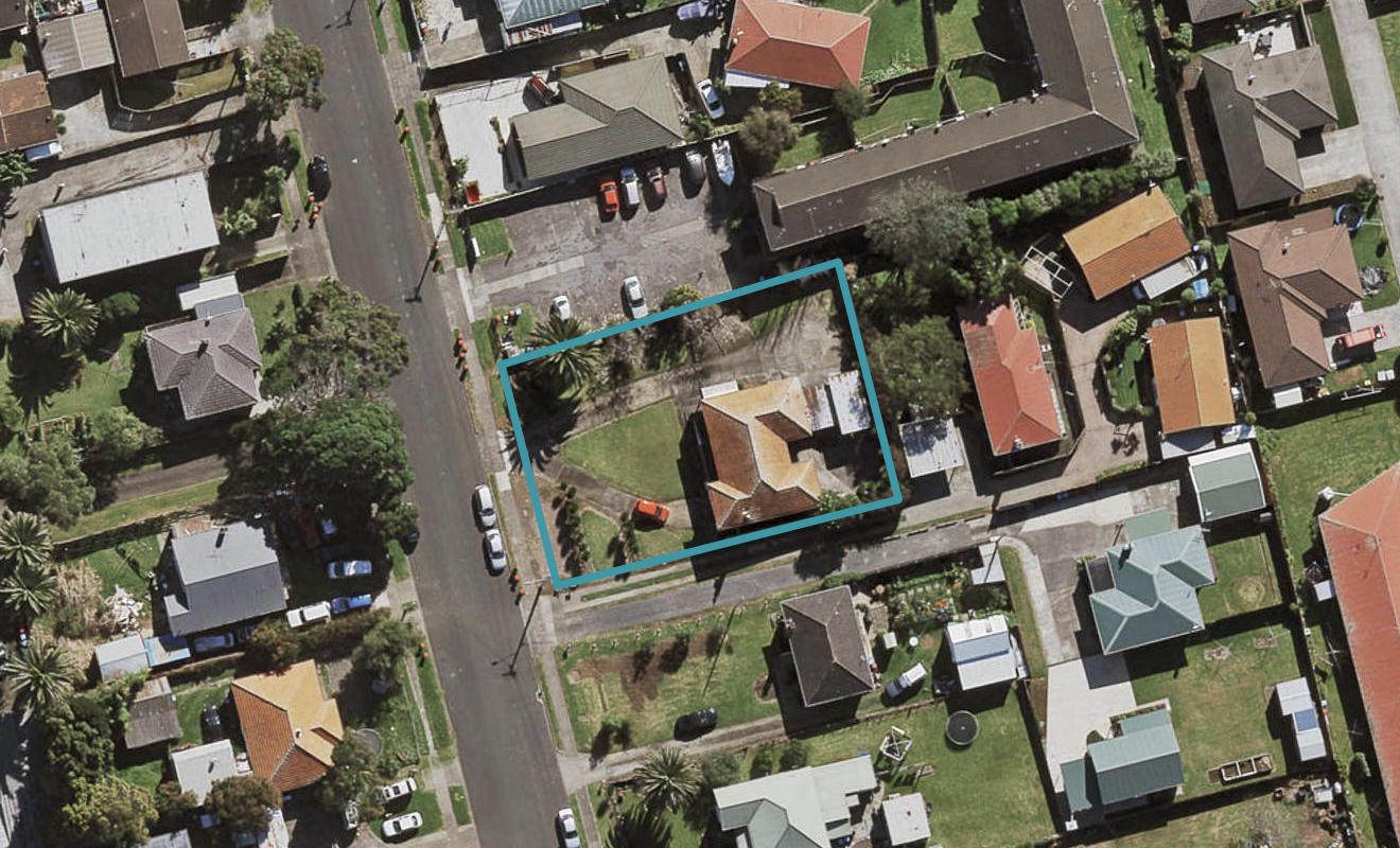 12 Hutton Street, Otahuhu, Auckland - Carousel 1