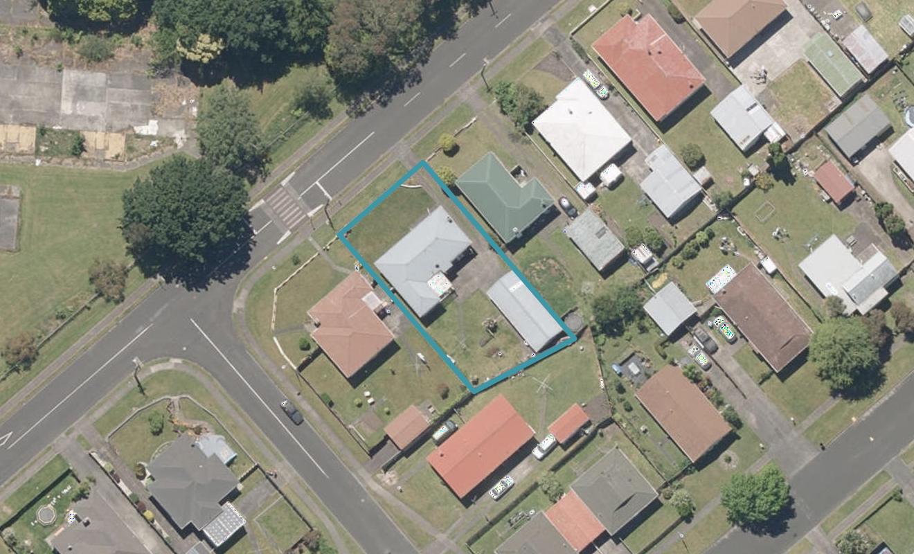 46 Talbot Street, Whanganui East, Whanganui - Carousel 1