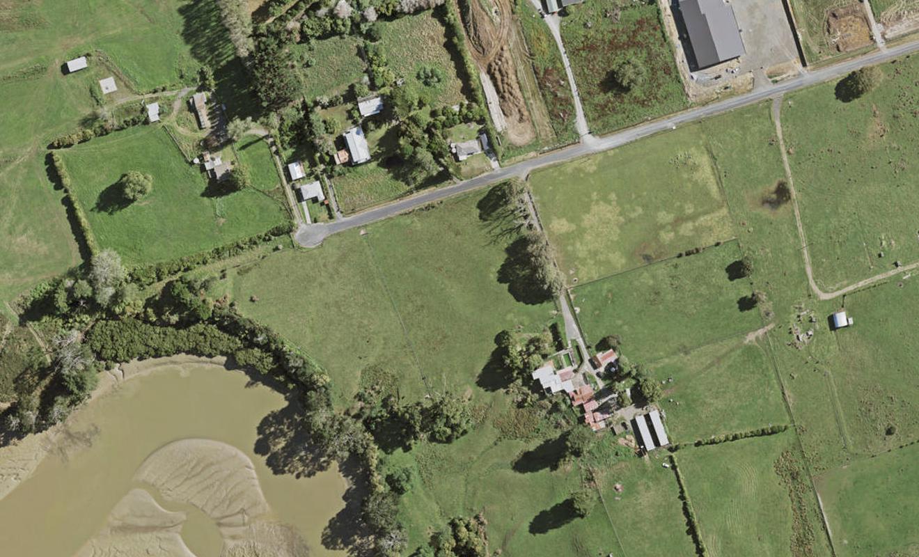 11 Evergreen Parade, Rosehill, Papakura - Carousel 1