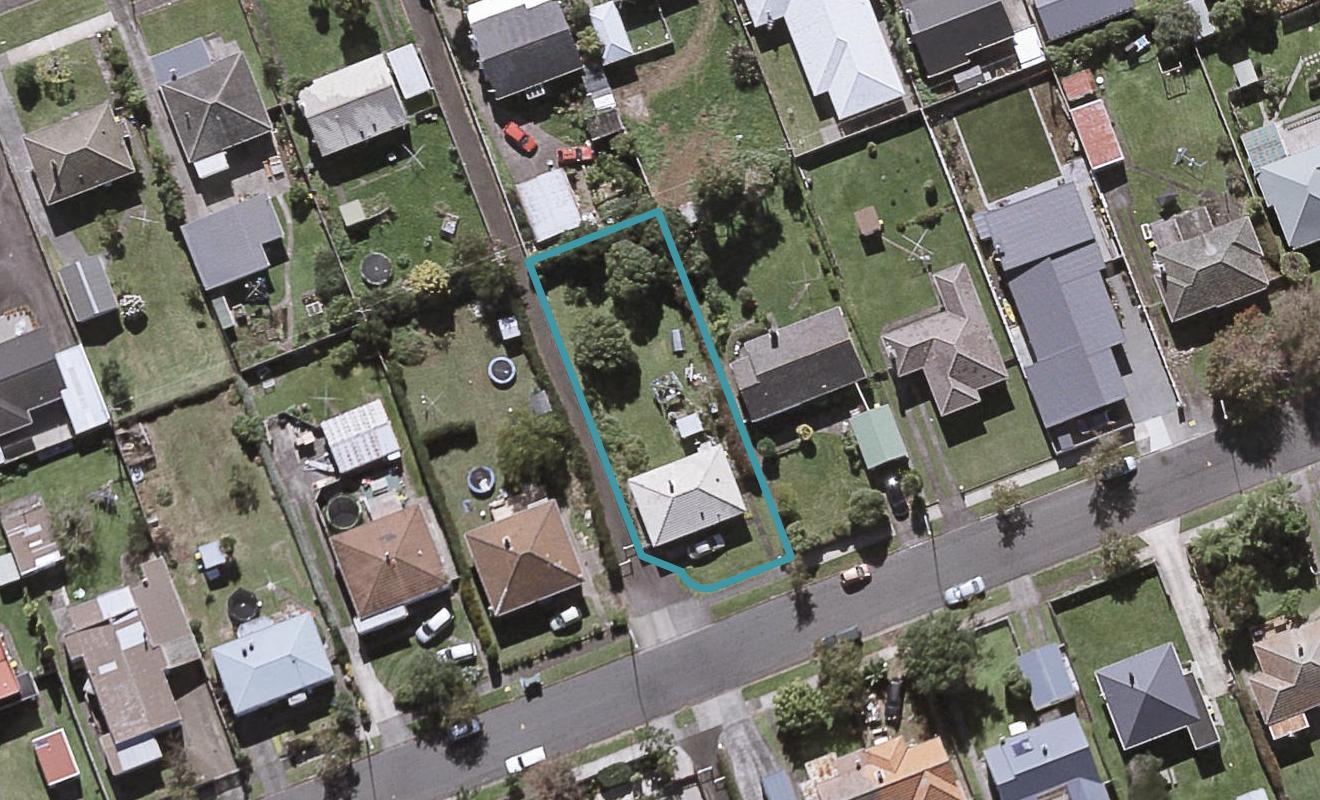 19 Cornwall Street, Brooklands, New Plymouth - Carousel 1