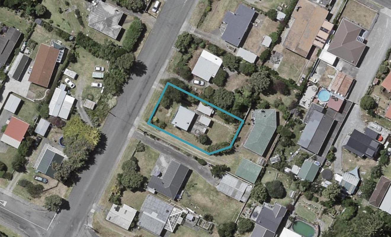8 Ngaio Street, Otaki Beach, Otaki - Carousel 1