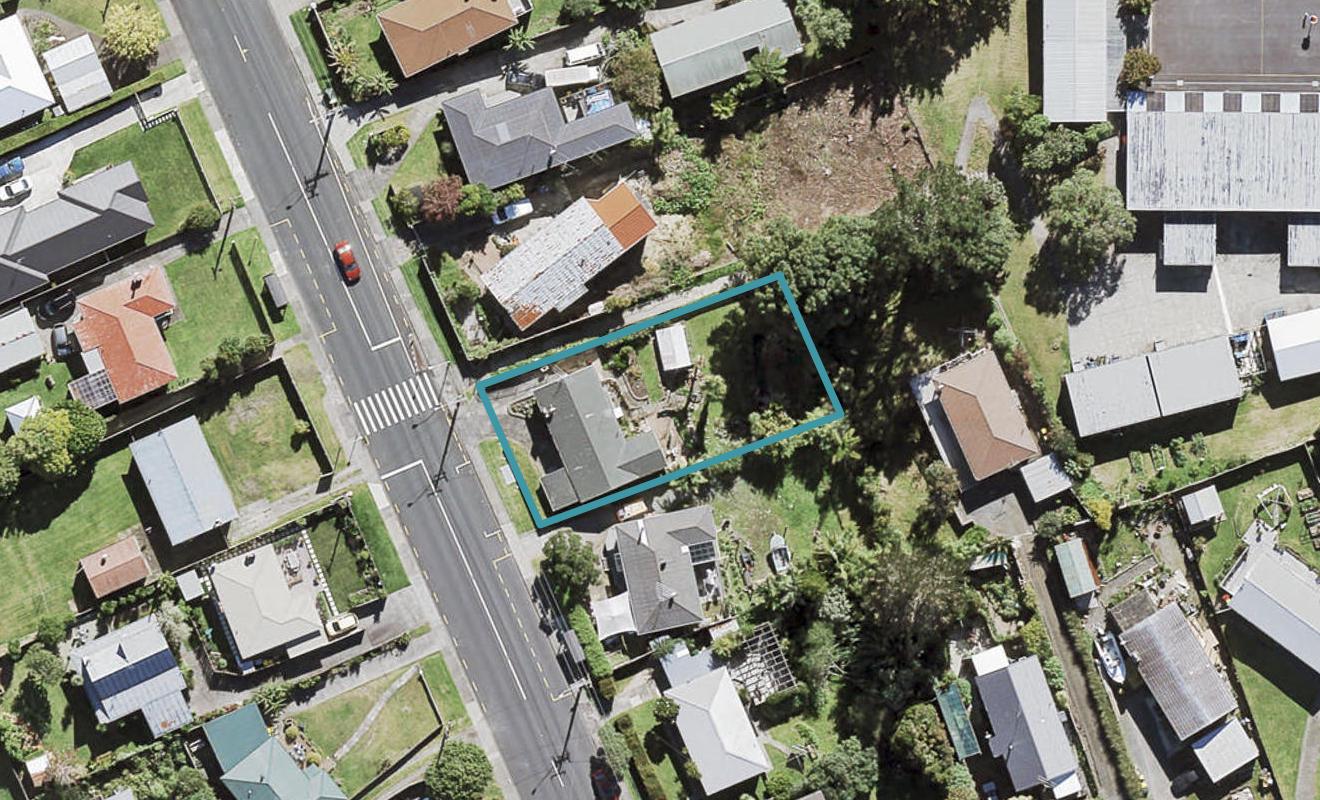 283 Rangatira Road, Beach Haven, Auckland - Carousel 1