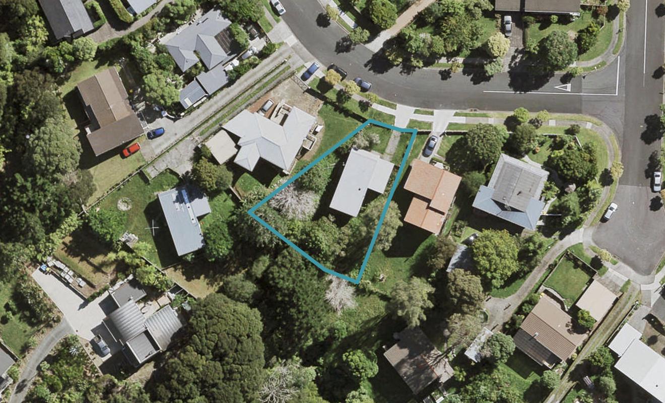 6 Denver Avenue, Sunnyvale, Auckland - Carousel 1