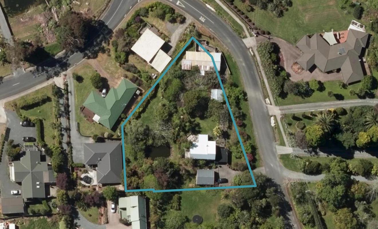 12 Tawhai Place, Parahaki, Whangarei - Carousel 1