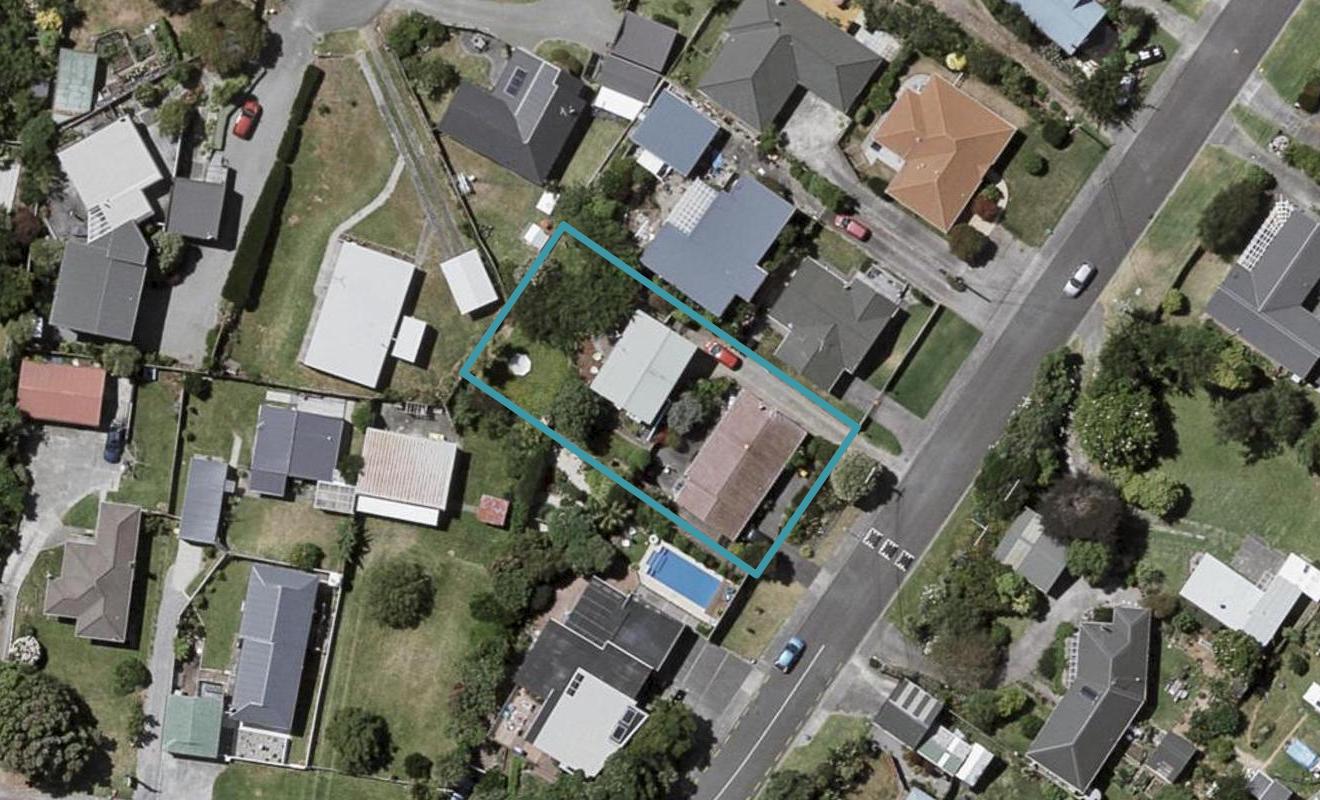 70 Bluegum Road, Paraparaumu Beach, Paraparaumu - Carousel 1