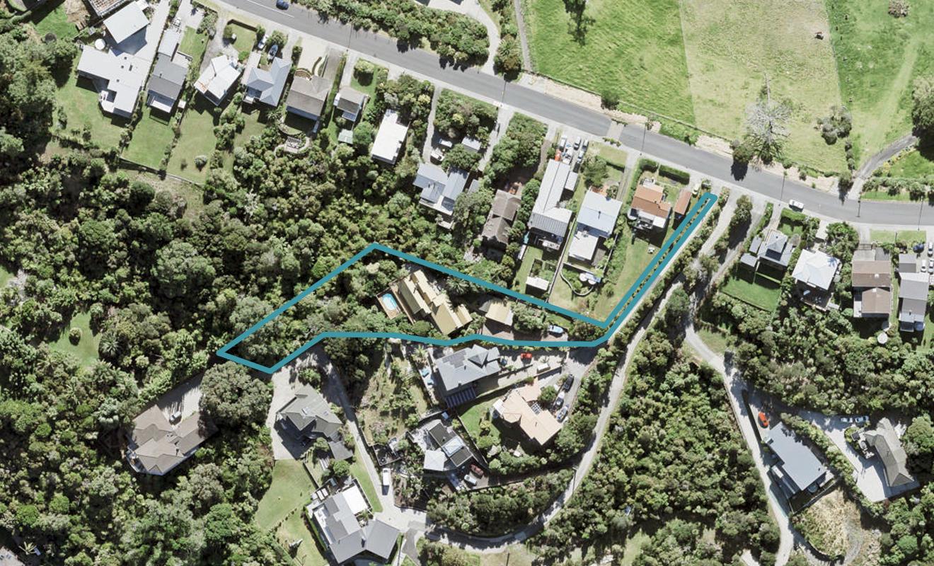 53 Roberts Road, Matakatia, Whangaparaoa - Carousel 1