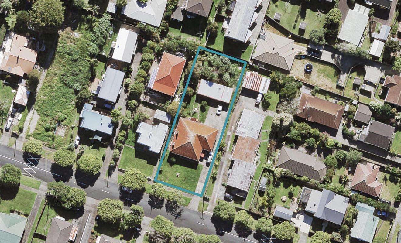 90 Gardner Avenue, New Lynn, Auckland - Carousel 1